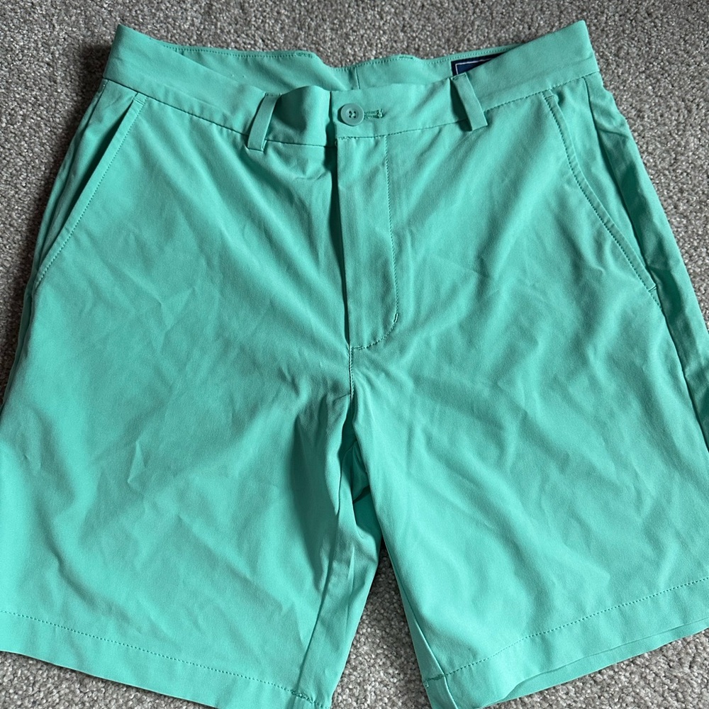 Men’s 30” Vinyard Vines Performance Golf Shorts